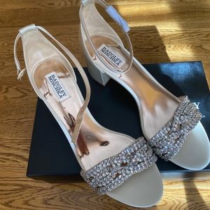 Badgely Mishka Triana Shoe